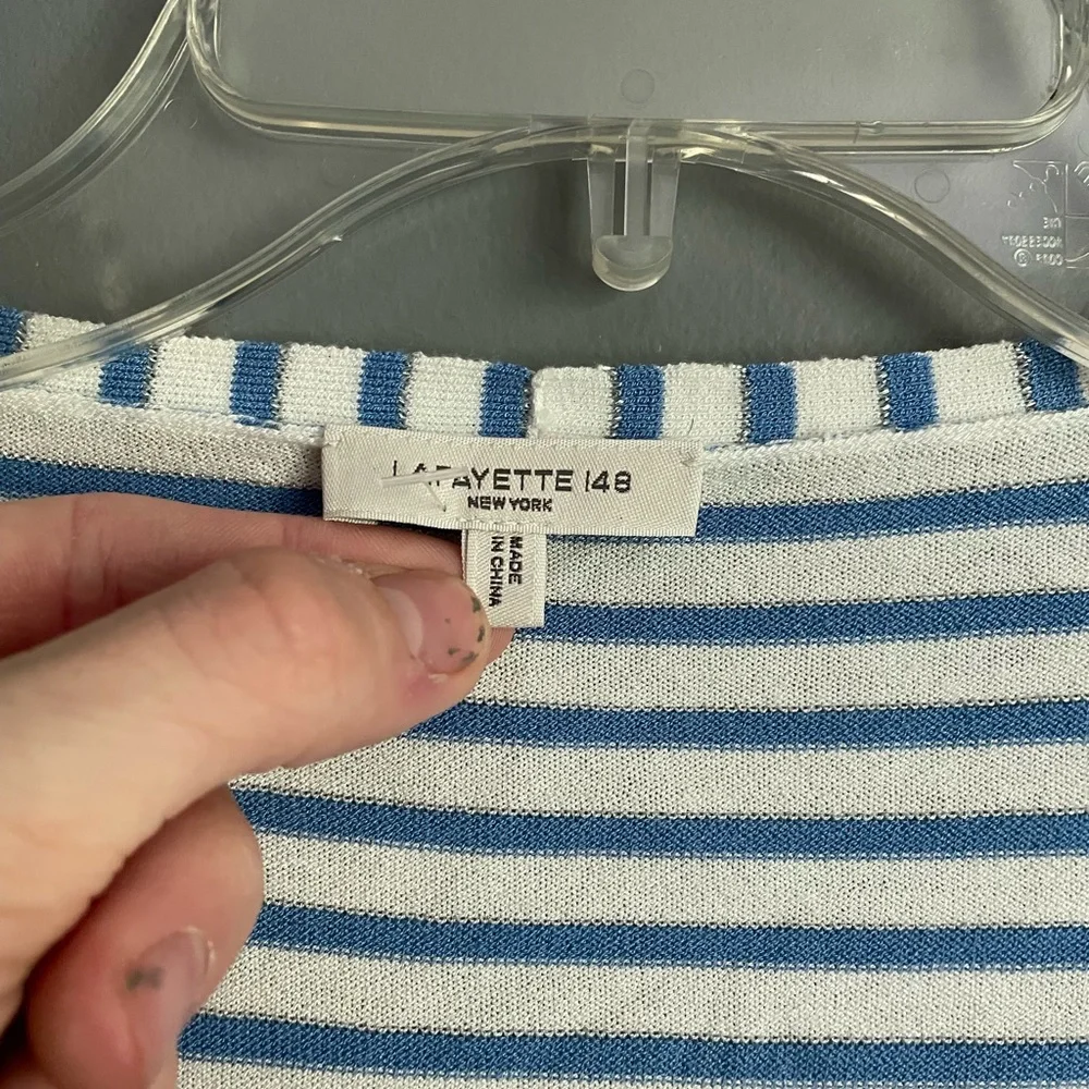 Lafayette 148 New York Striped V-Neck Sweater Womens Size Small - Picture 4 of 5